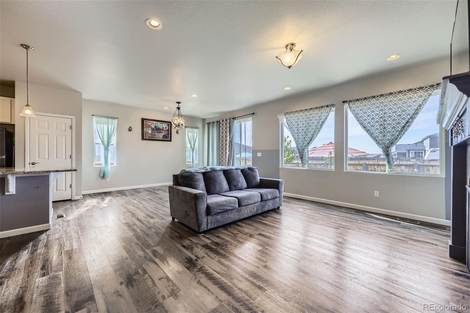MLS Image #11 for 6924 e 118th place,thornton, Colorado