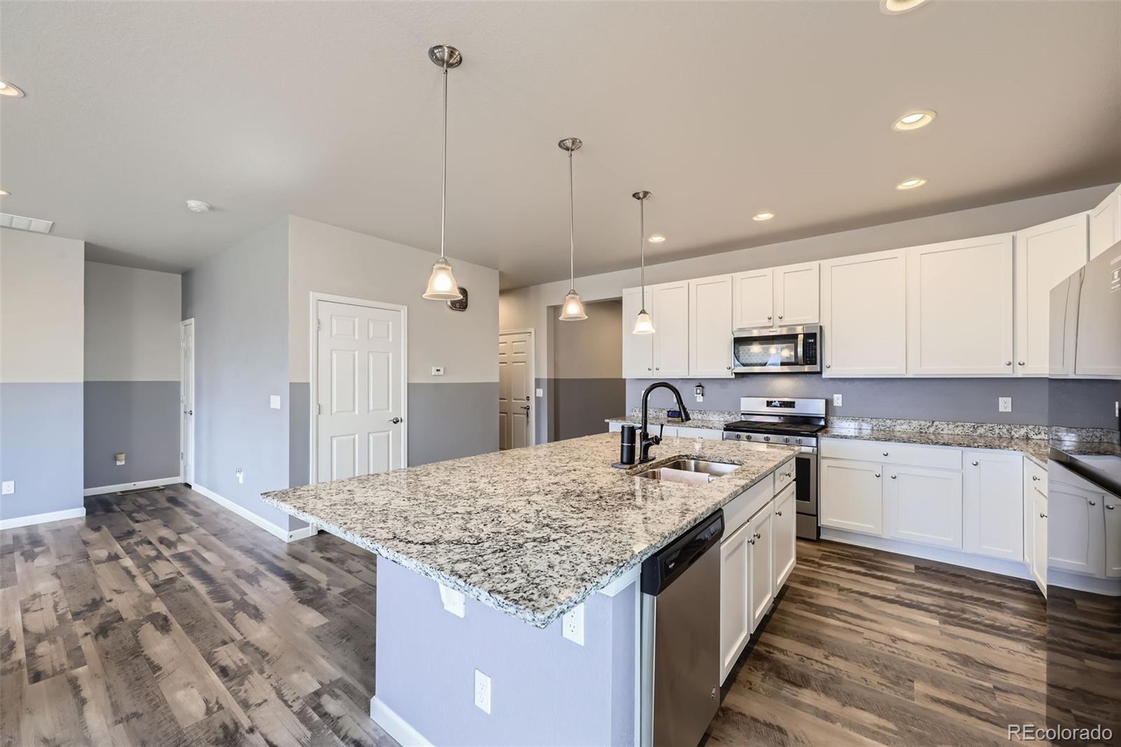 MLS Image #5 for 6924 e 118th place,thornton, Colorado