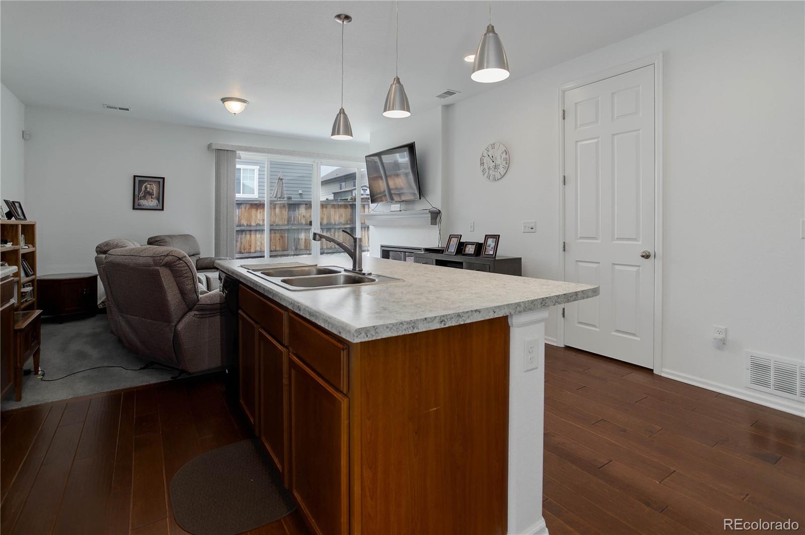 MLS Image #14 for 9643  birch lane,thornton, Colorado