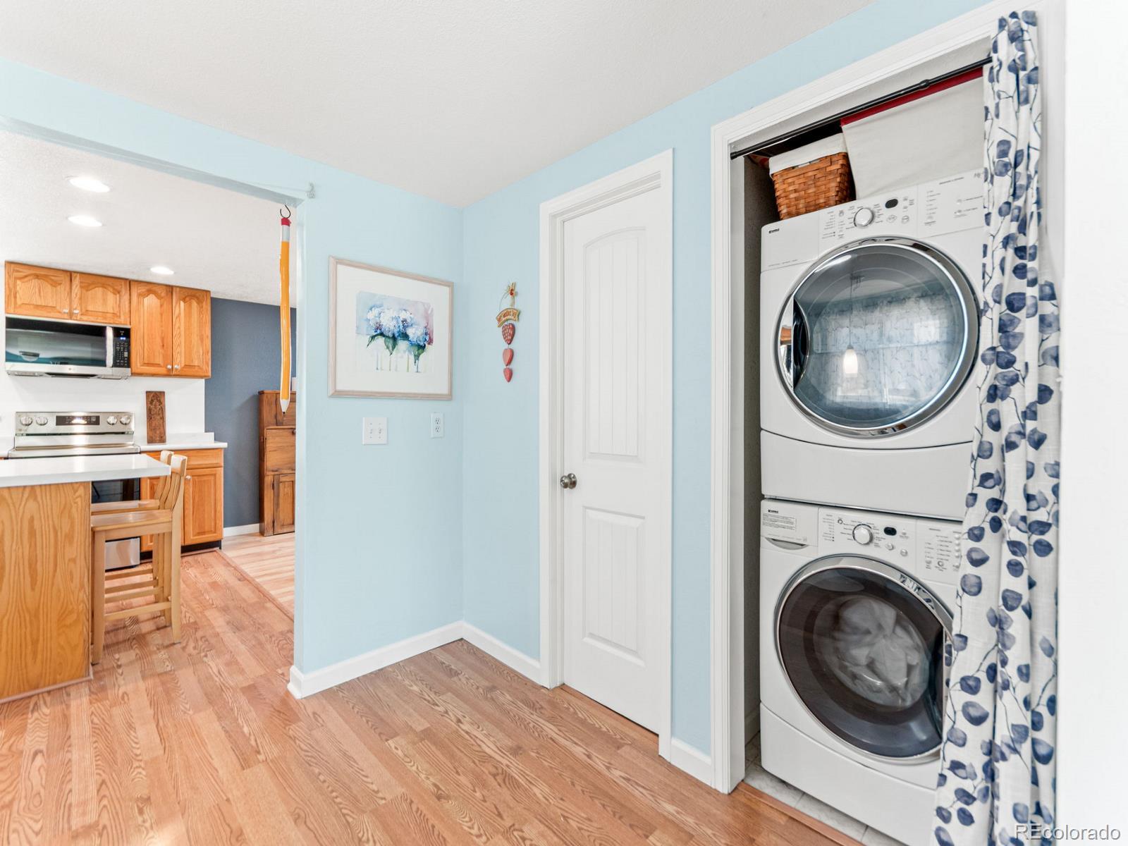 MLS Image #10 for 4163 s decatur street,englewood, Colorado