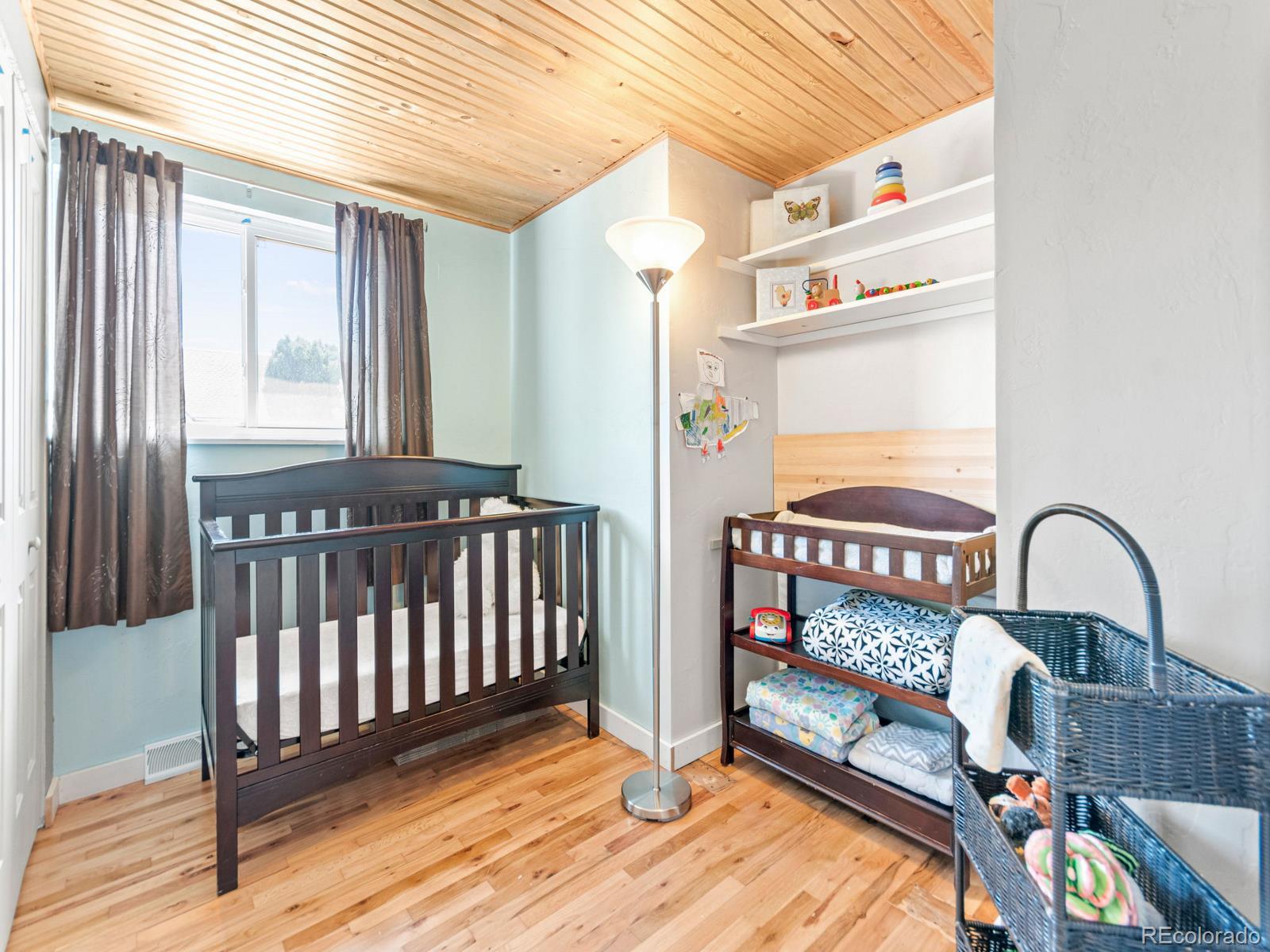 MLS Image #26 for 4163 s decatur street,englewood, Colorado