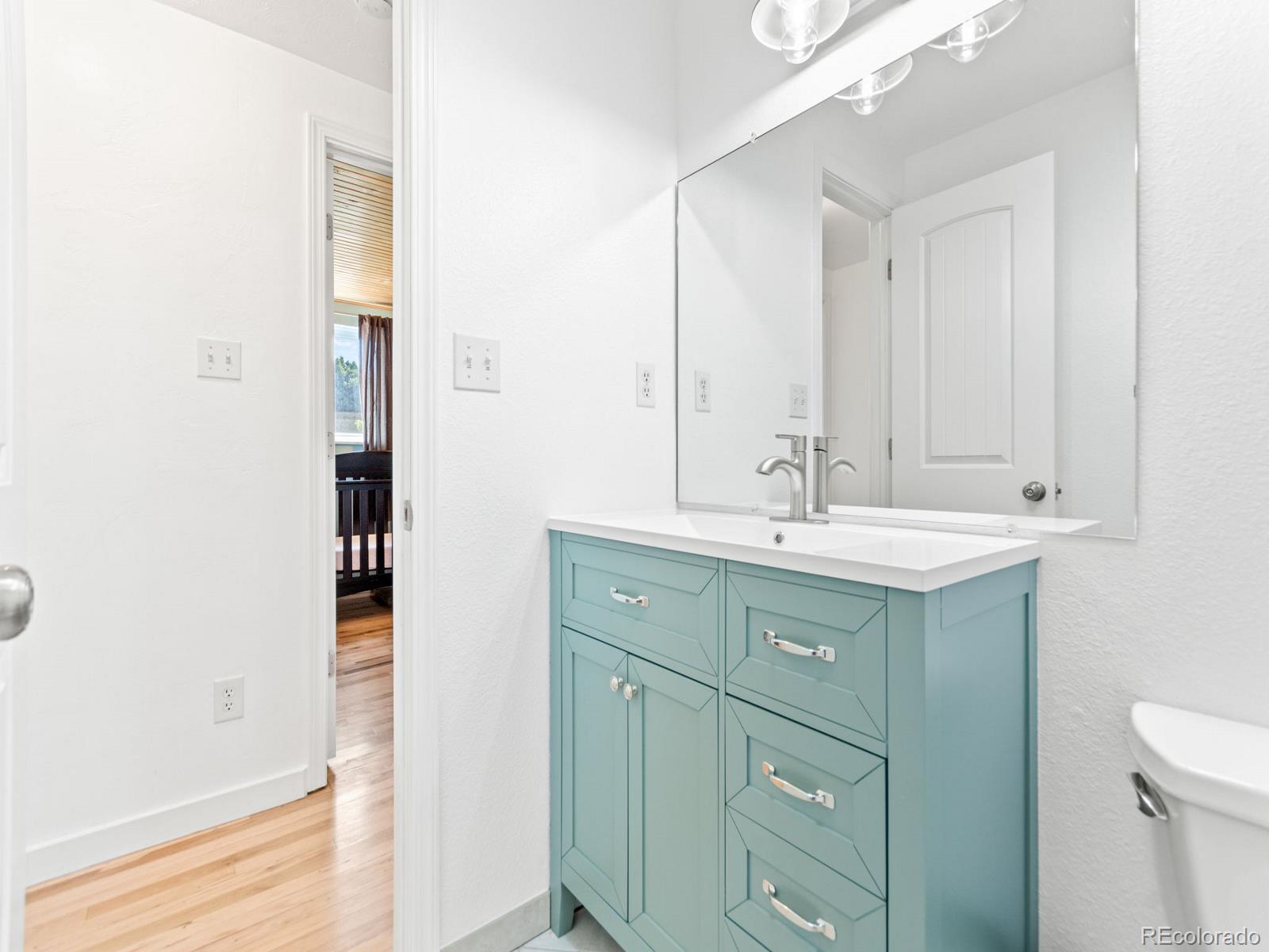 MLS Image #29 for 4163 s decatur street,englewood, Colorado