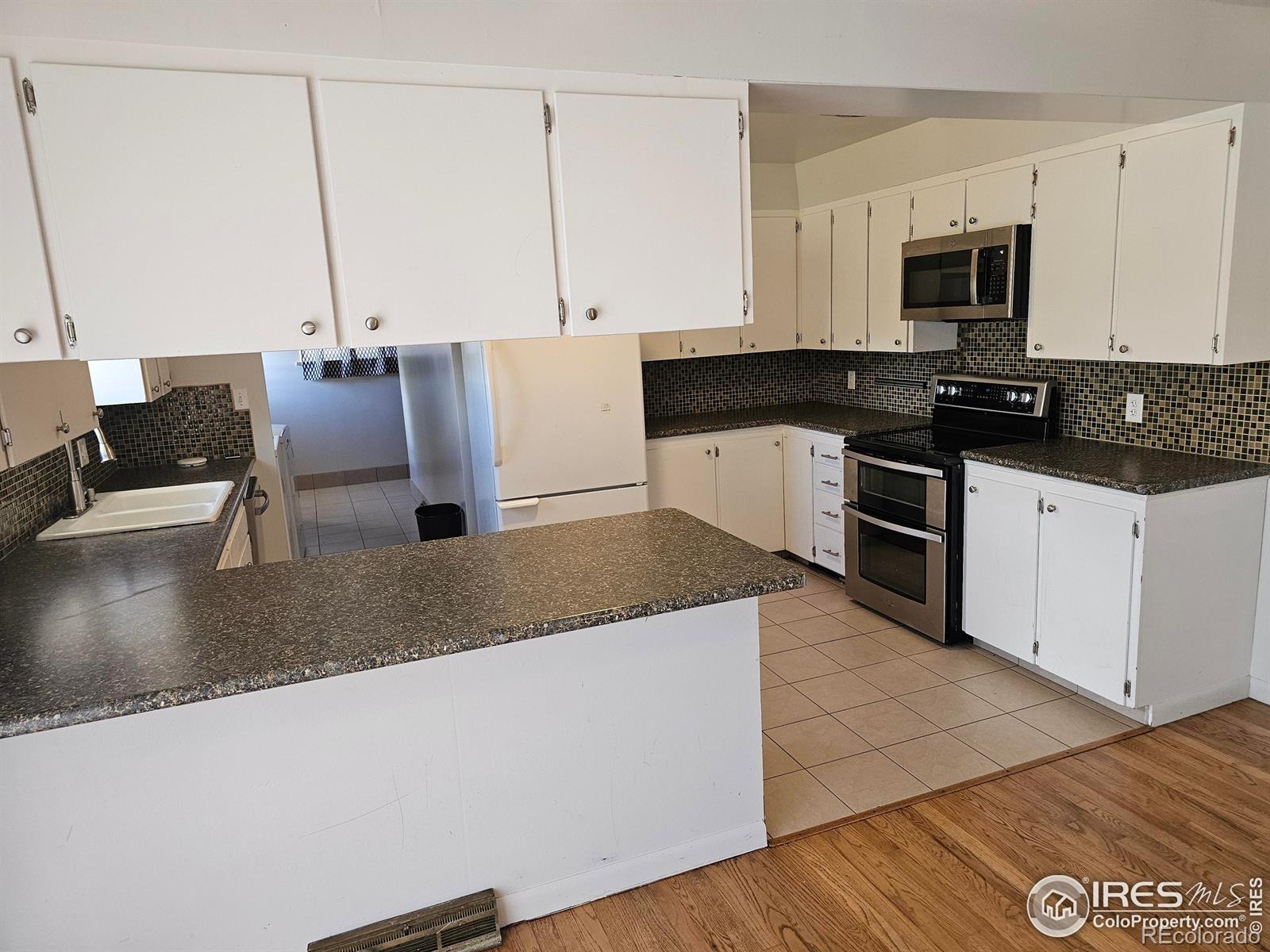 MLS Image #3 for 702  lane street,fort morgan, Colorado