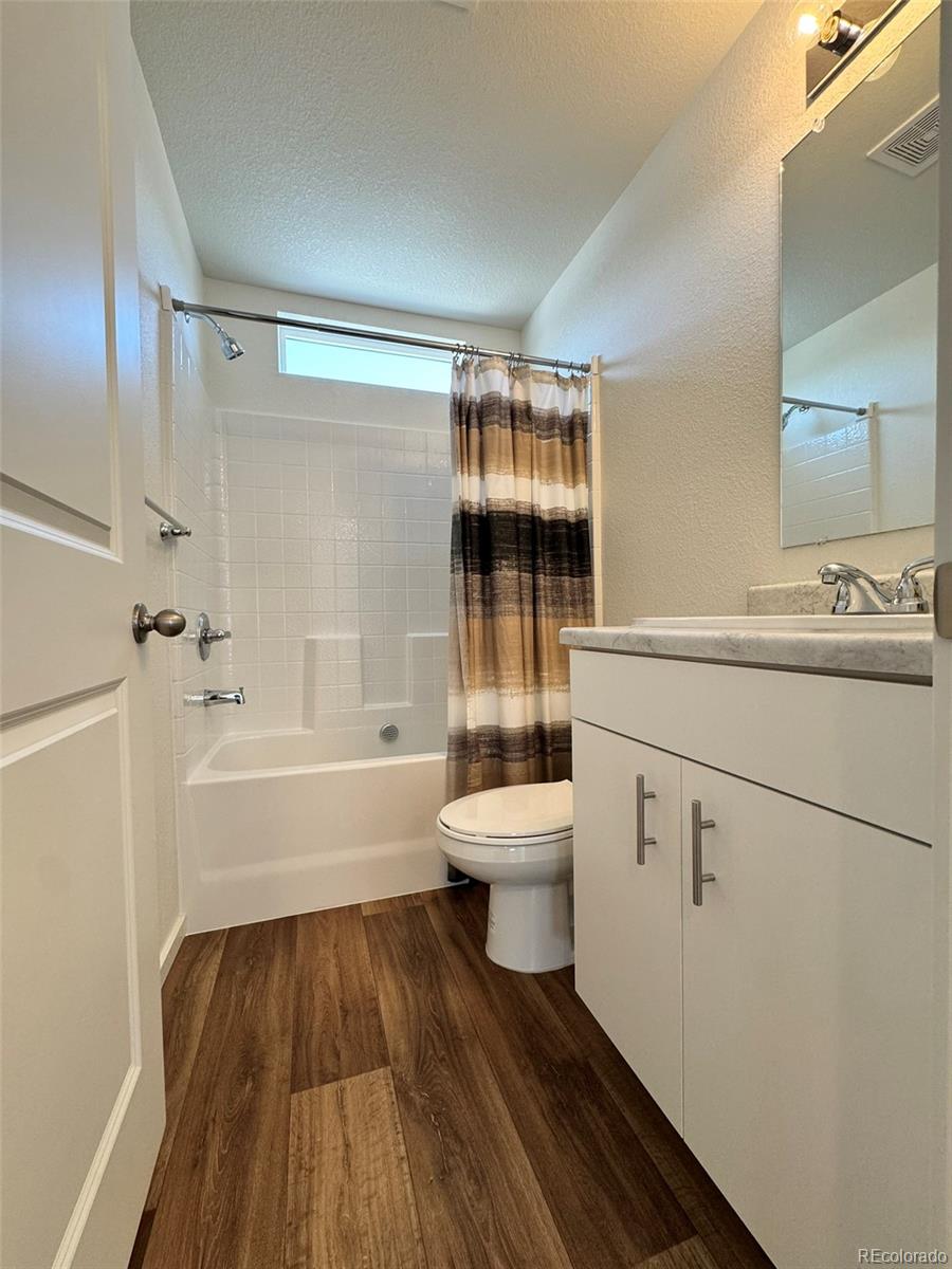 MLS Image #19 for 5060 n walden way,denver, Colorado