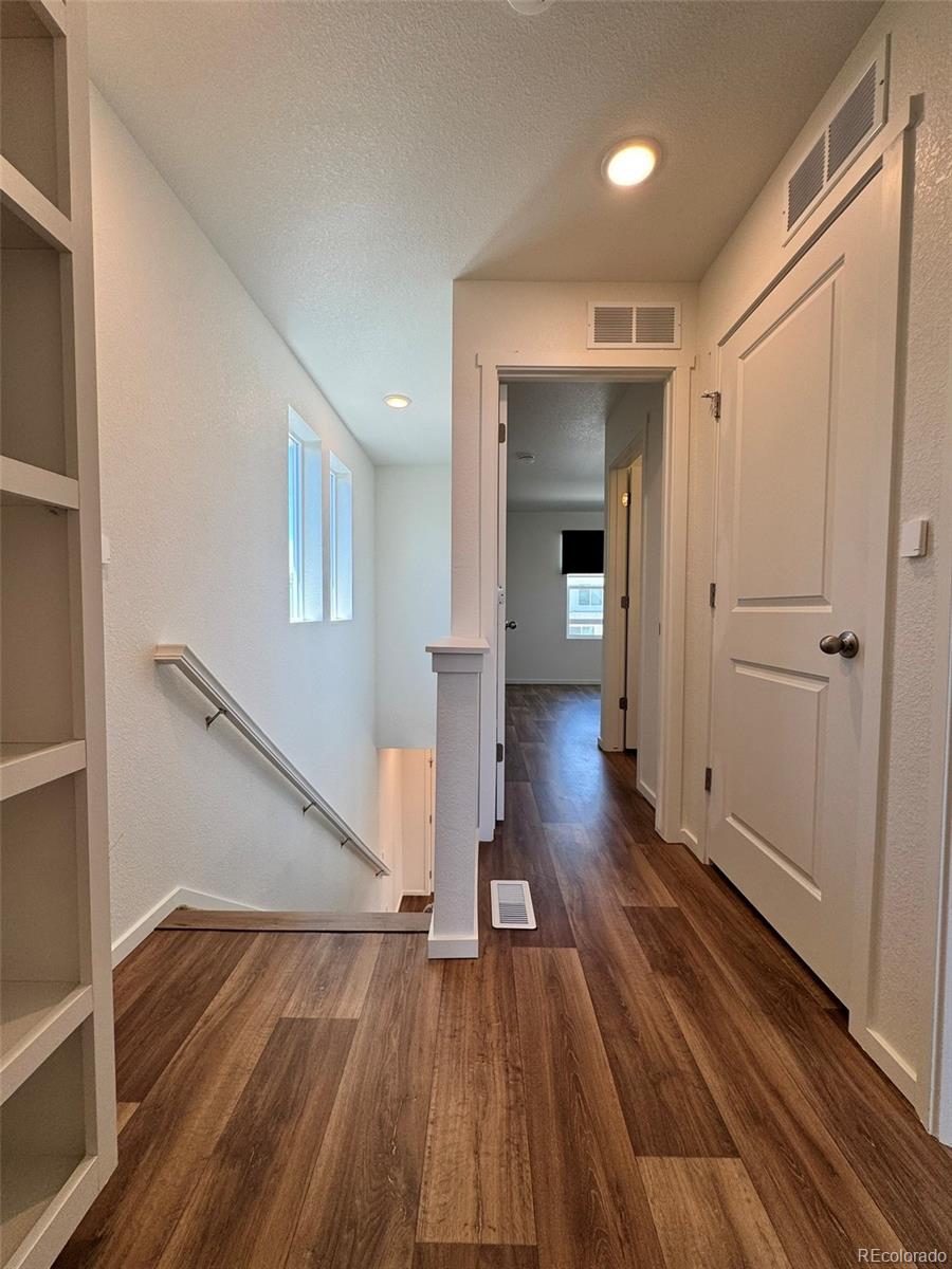 MLS Image #21 for 5060 n walden way,denver, Colorado