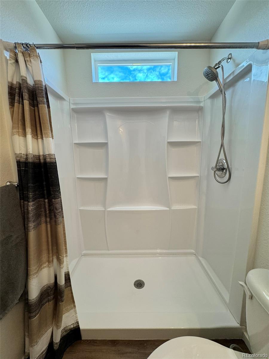 MLS Image #23 for 5060 n walden way,denver, Colorado