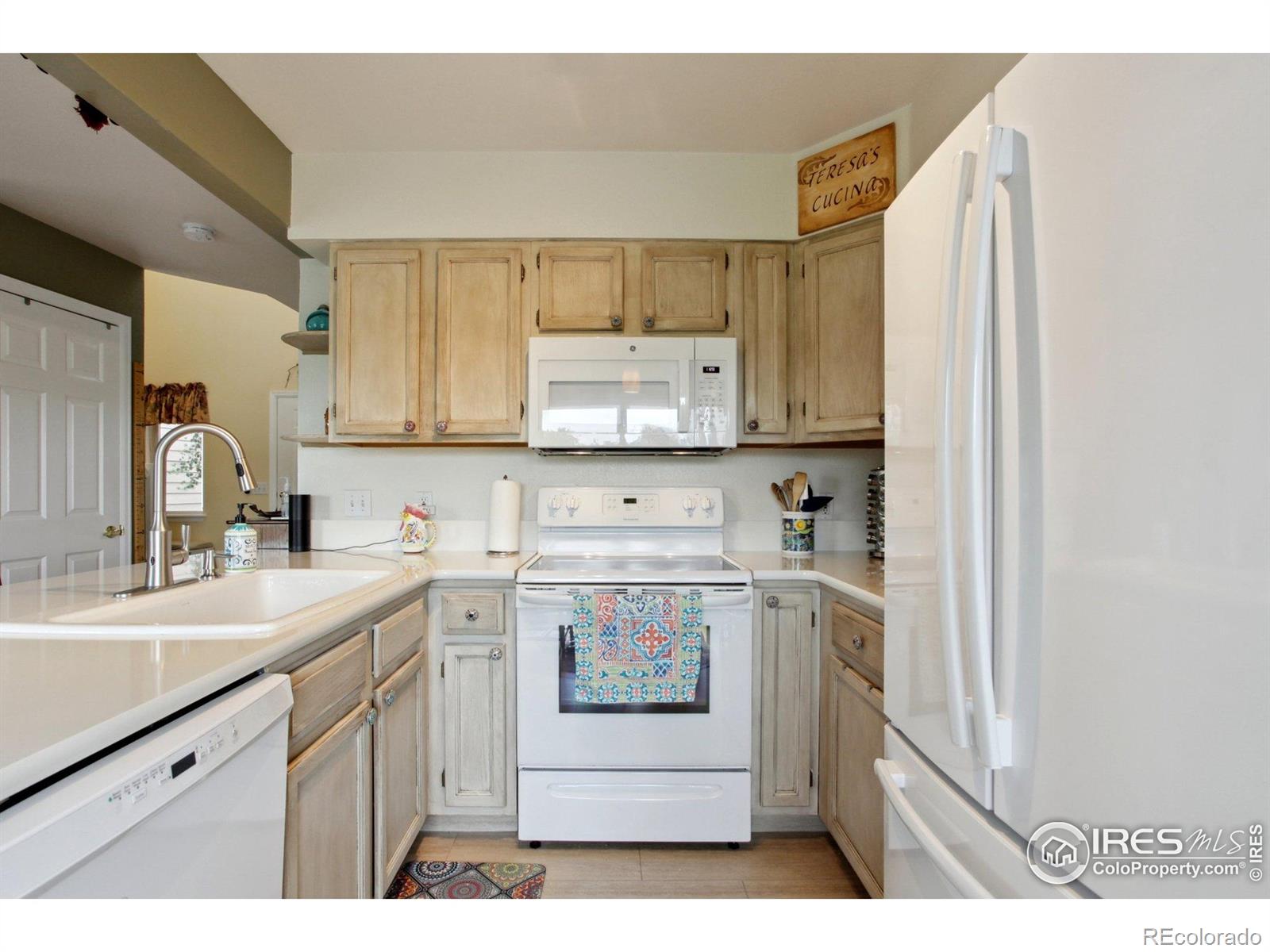 MLS Image #7 for 109  huntley creek court,erie, Colorado