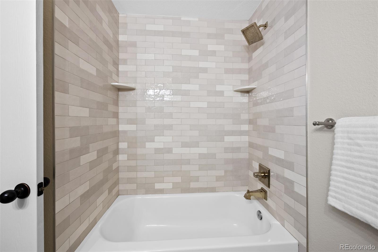 MLS Image #16 for 2646 s pagosa way,aurora, Colorado