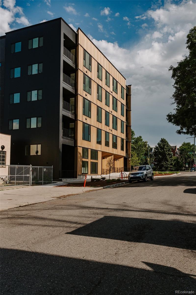 MLS Image #10 for 1601  park avenue 214,denver, Colorado