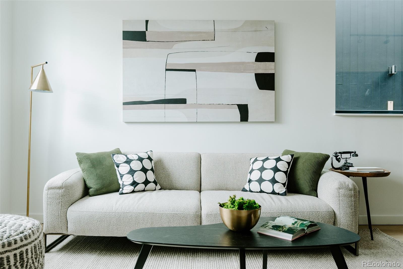 MLS Image #2 for 1601  park avenue 214,denver, Colorado