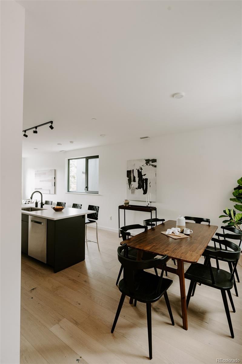 MLS Image #25 for 1601  park avenue 214,denver, Colorado