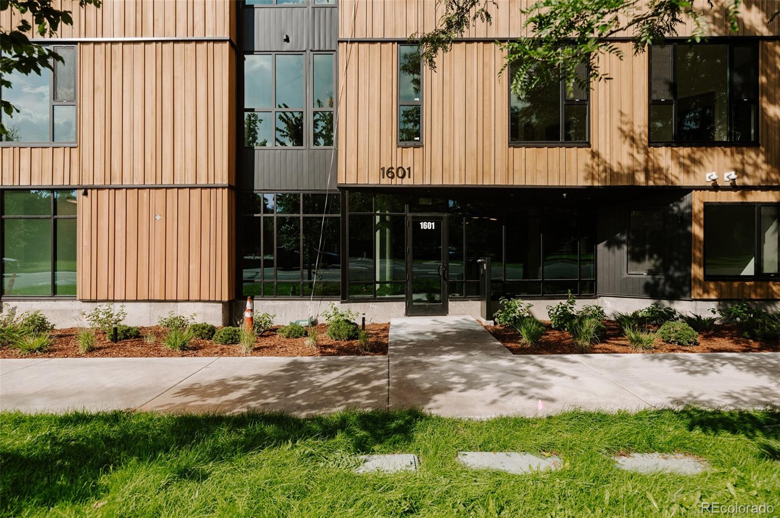 MLS Image #8 for 1601  park avenue 214,denver, Colorado