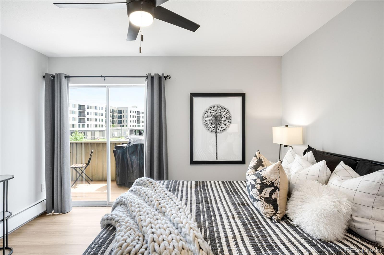 MLS Image #10 for 4110  hale parkway,denver, Colorado