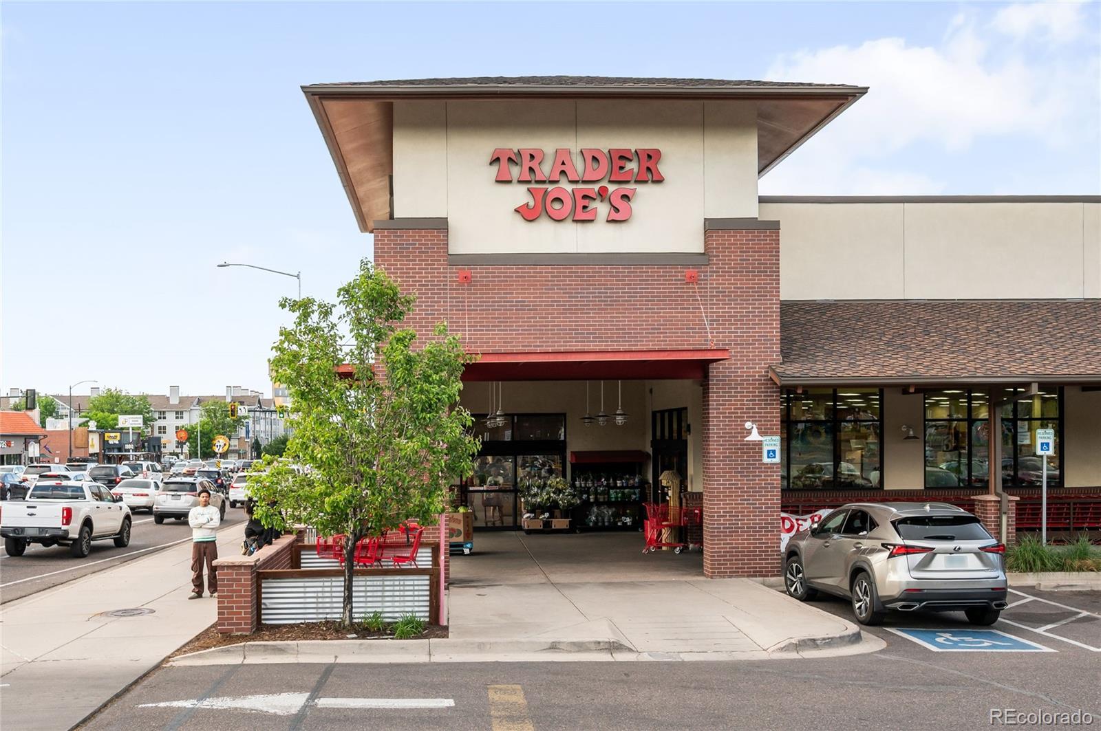 MLS Image #18 for 4110  hale parkway,denver, Colorado