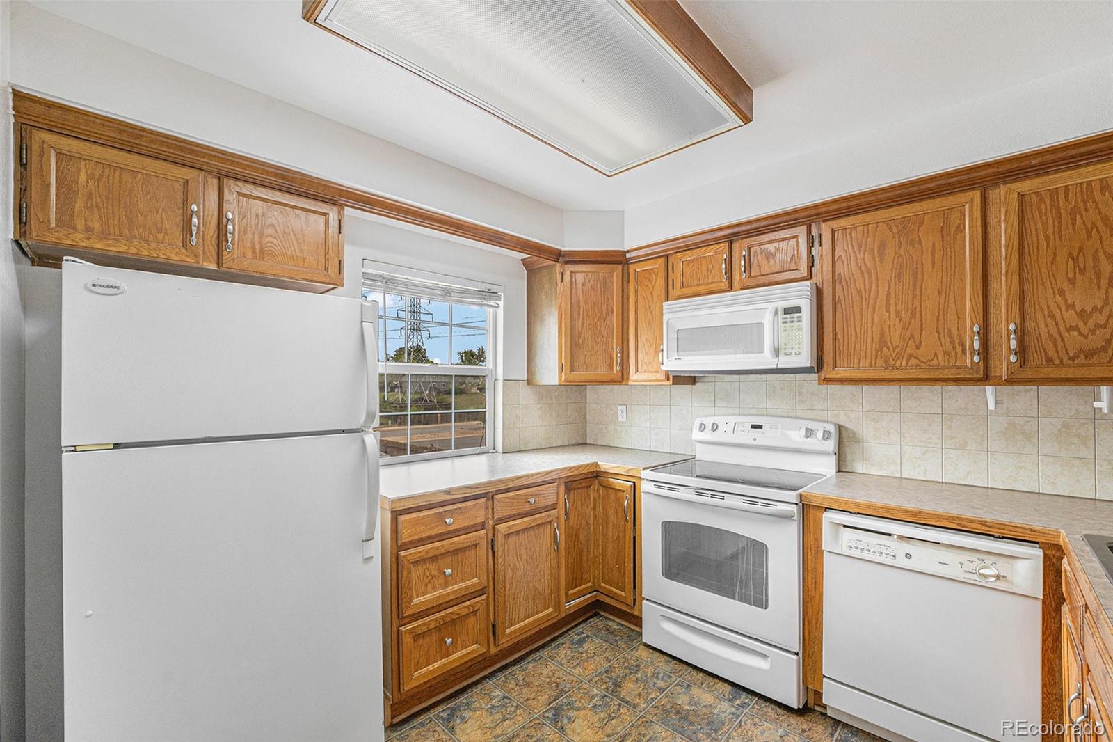 MLS Image #9 for 1915 s hannibal street g,aurora, Colorado