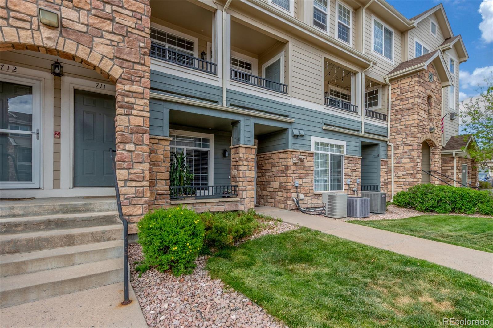 MLS Image #2 for 457  black feather loop,castle rock, Colorado