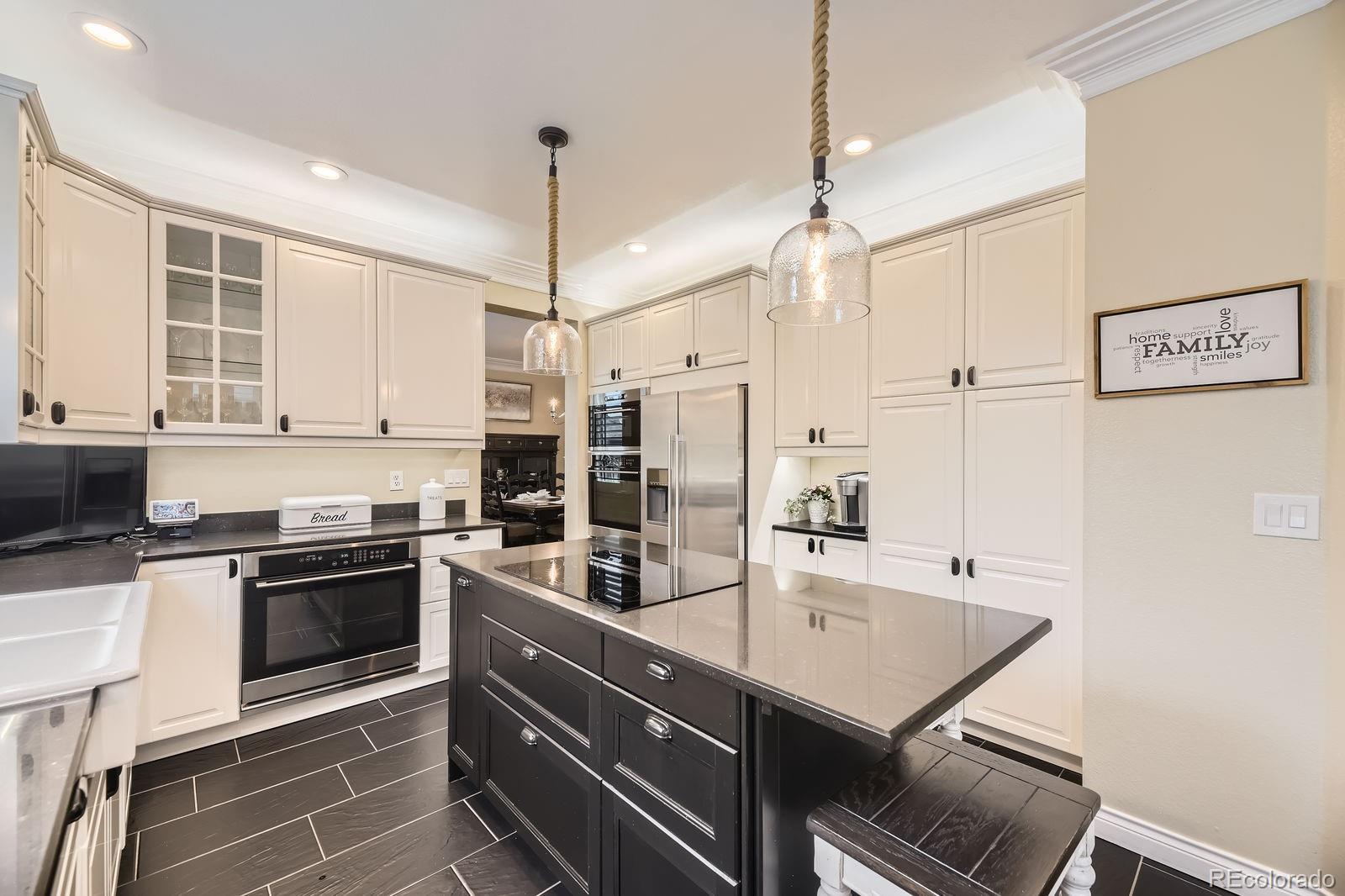 MLS Image #12 for 8657  aberdeen circle,highlands ranch, Colorado