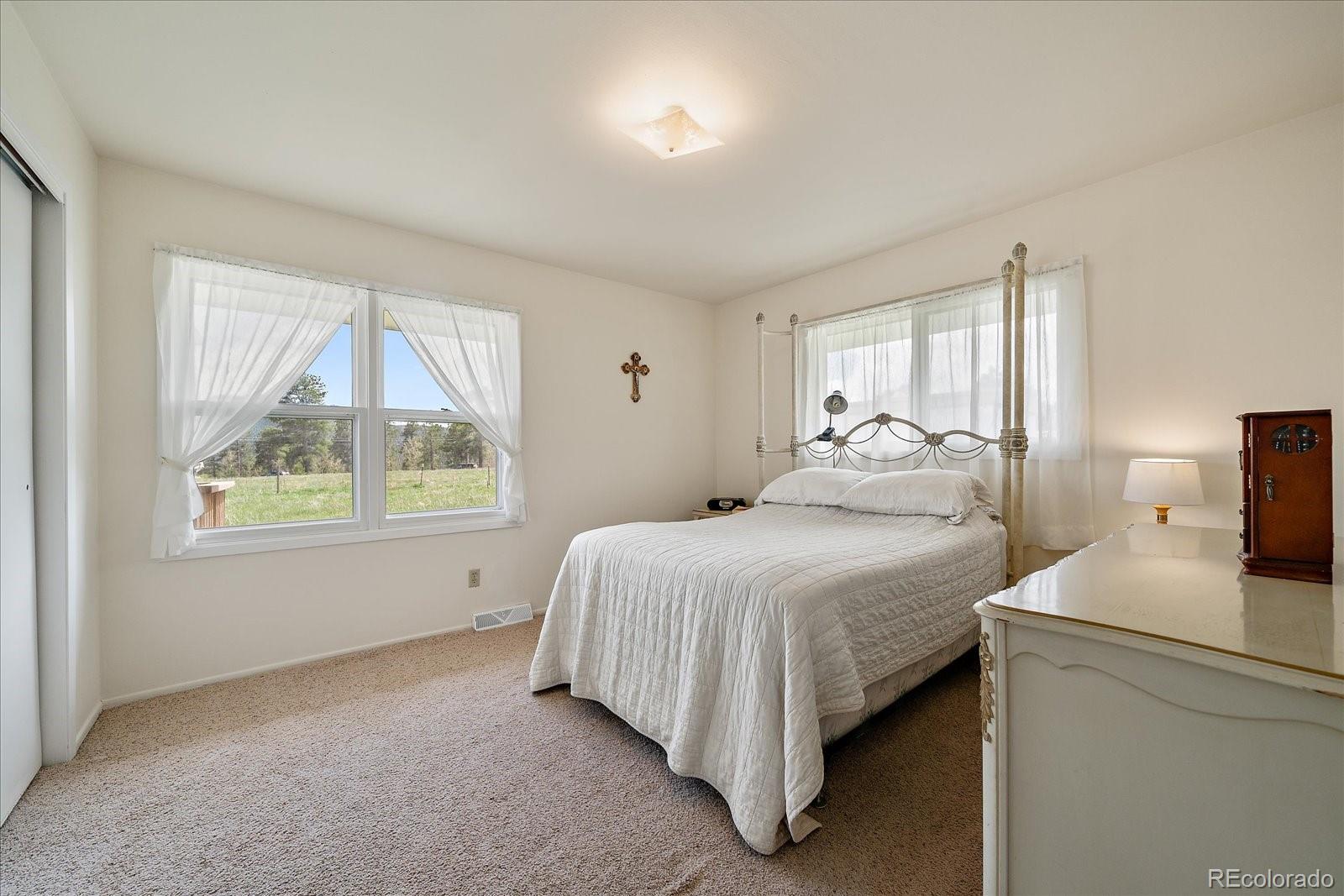 MLS Image #15 for 11173  emerald lane,conifer, Colorado