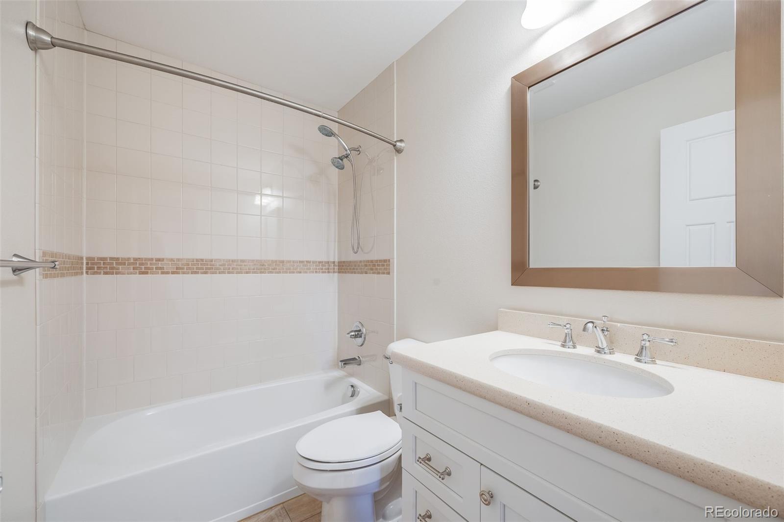 MLS Image #22 for 19294 e warren place,aurora, Colorado