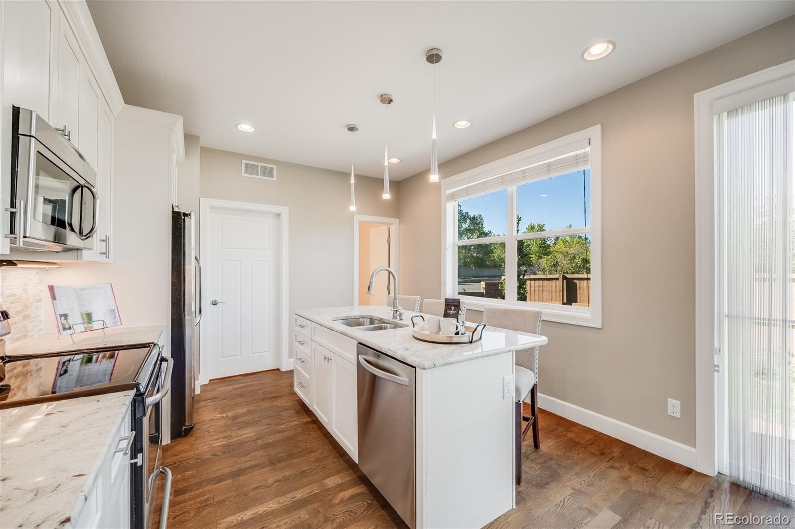 MLS Image #9 for 19294 e warren place,aurora, Colorado