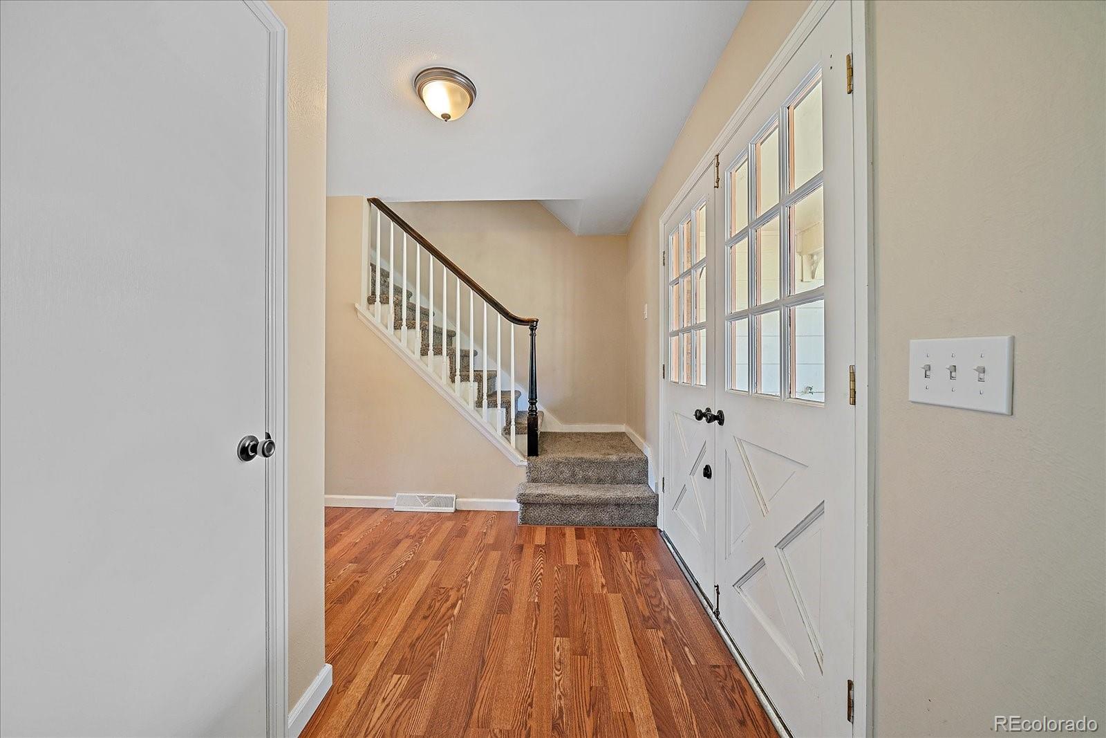 MLS Image #1 for 1923 s newark way,aurora, Colorado