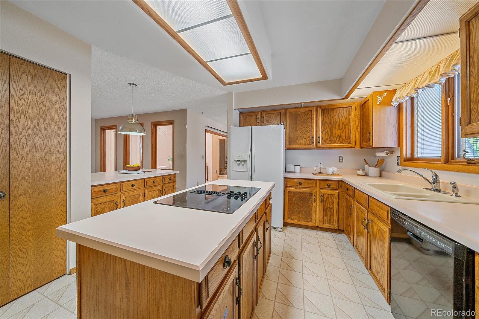 MLS Image #14 for 31  irene court,broomfield, Colorado