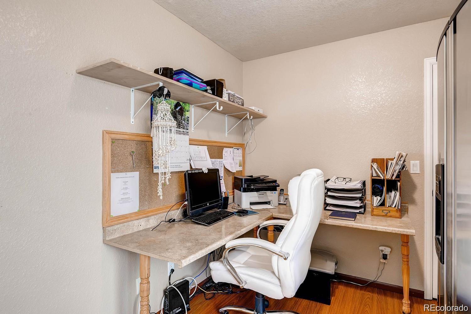 MLS Image #13 for 20341 e 48th place,denver, Colorado