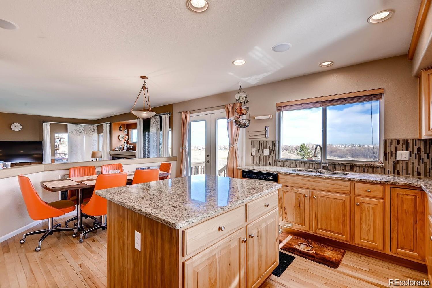 MLS Image #8 for 20341 e 48th place,denver, Colorado