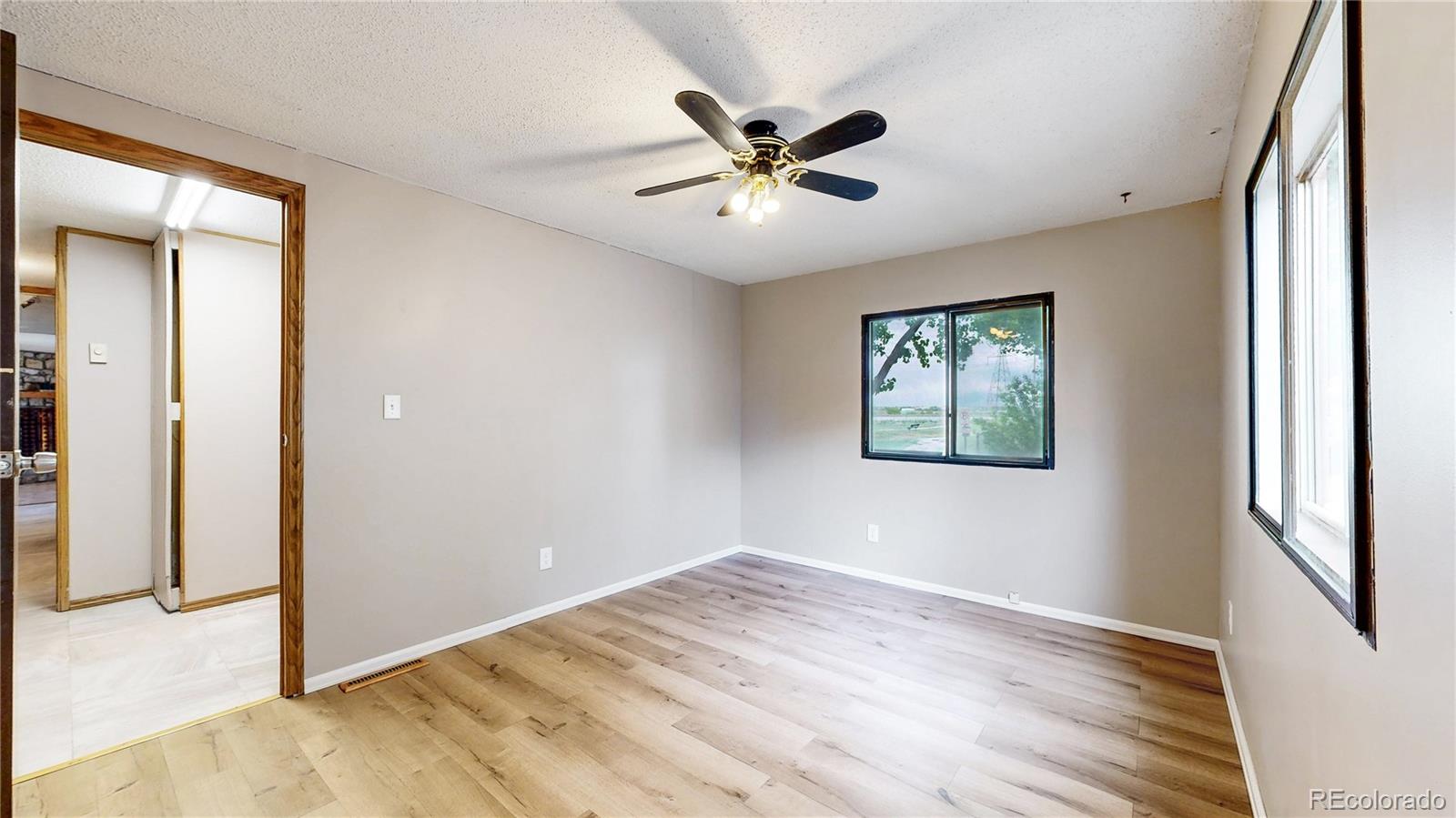 MLS Image #14 for 8509  colorado court,denver, Colorado