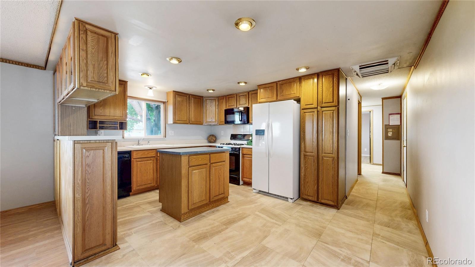 MLS Image #6 for 8509  colorado court,denver, Colorado