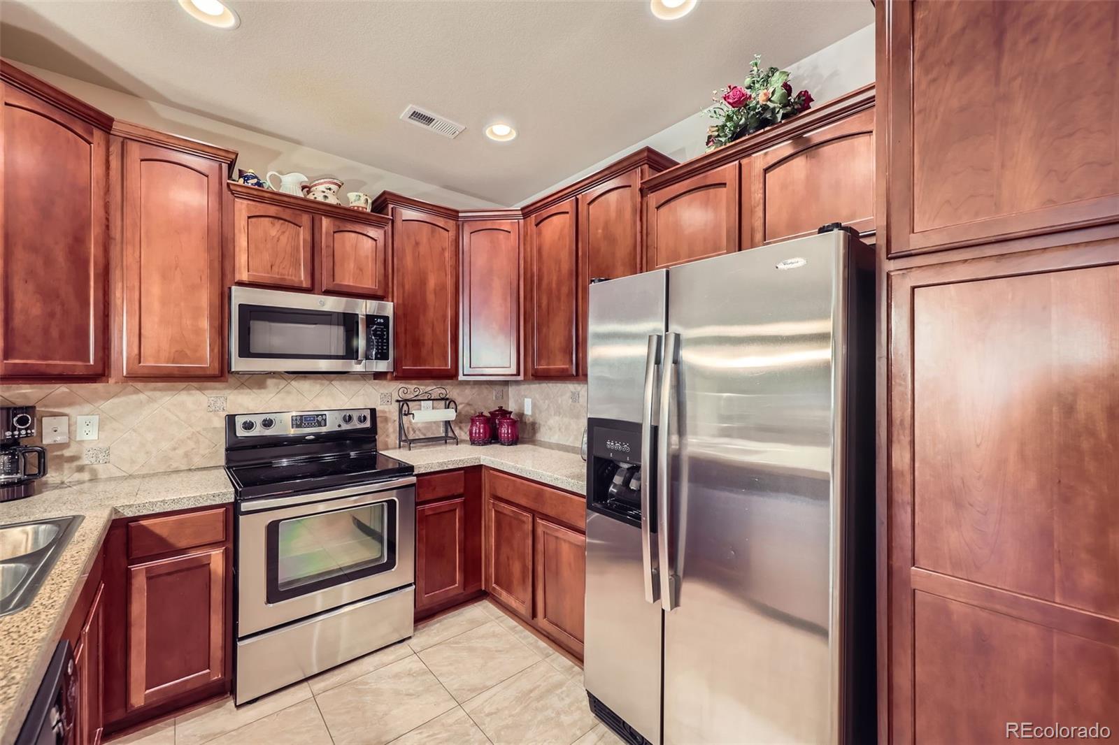 MLS Image #10 for 15362 w 66th avenue,arvada, Colorado