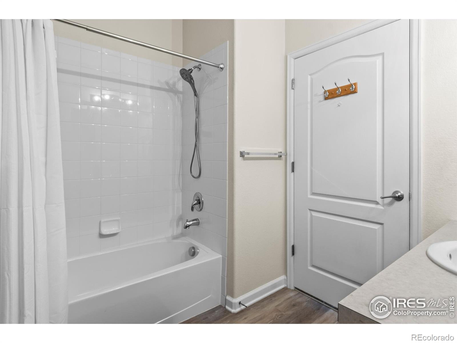 MLS Image #18 for 4675  hahns peak drive,loveland, Colorado