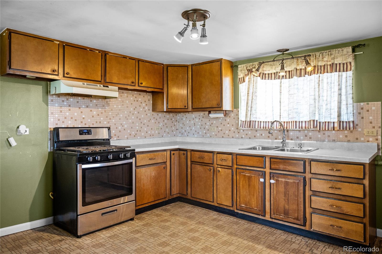 MLS Image #4 for 612  pennsylvania avenue,walsenburg, Colorado