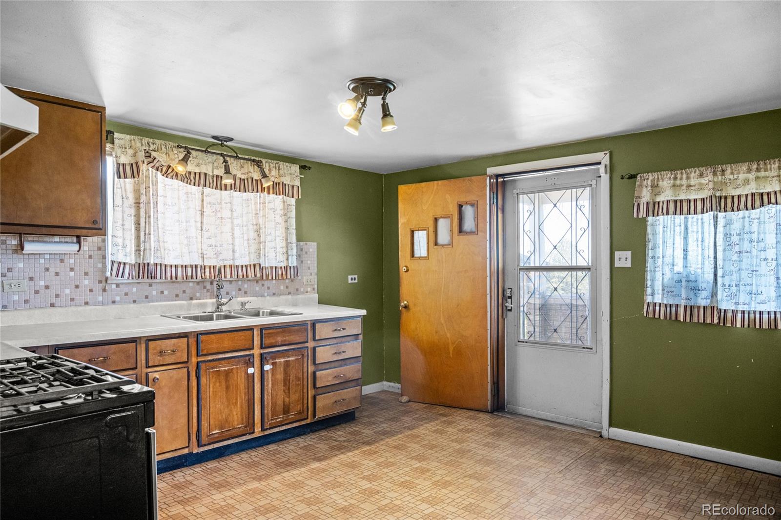 MLS Image #5 for 612  pennsylvania avenue,walsenburg, Colorado