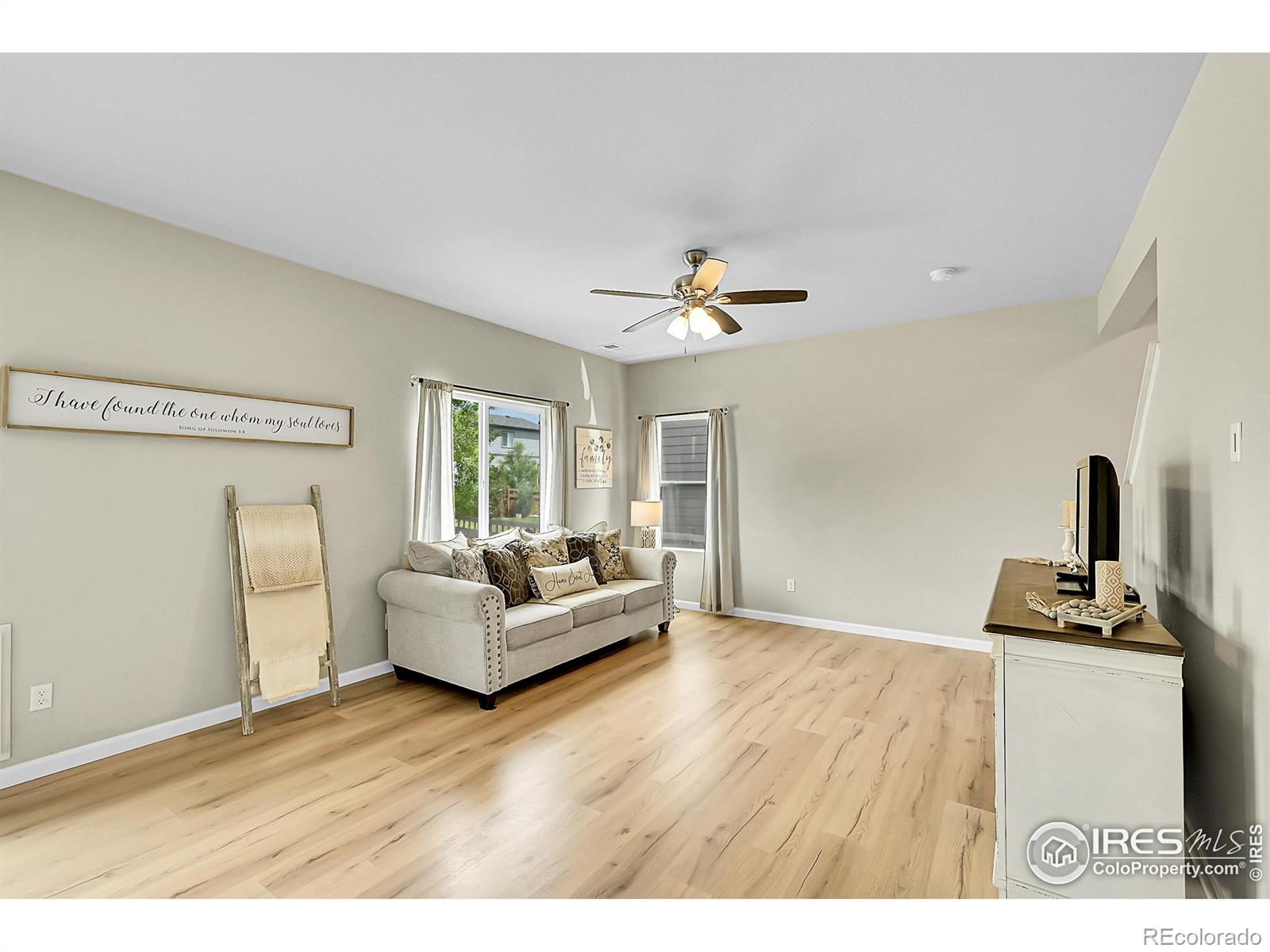 MLS Image #6 for 6008  sandstone circle,frederick, Colorado