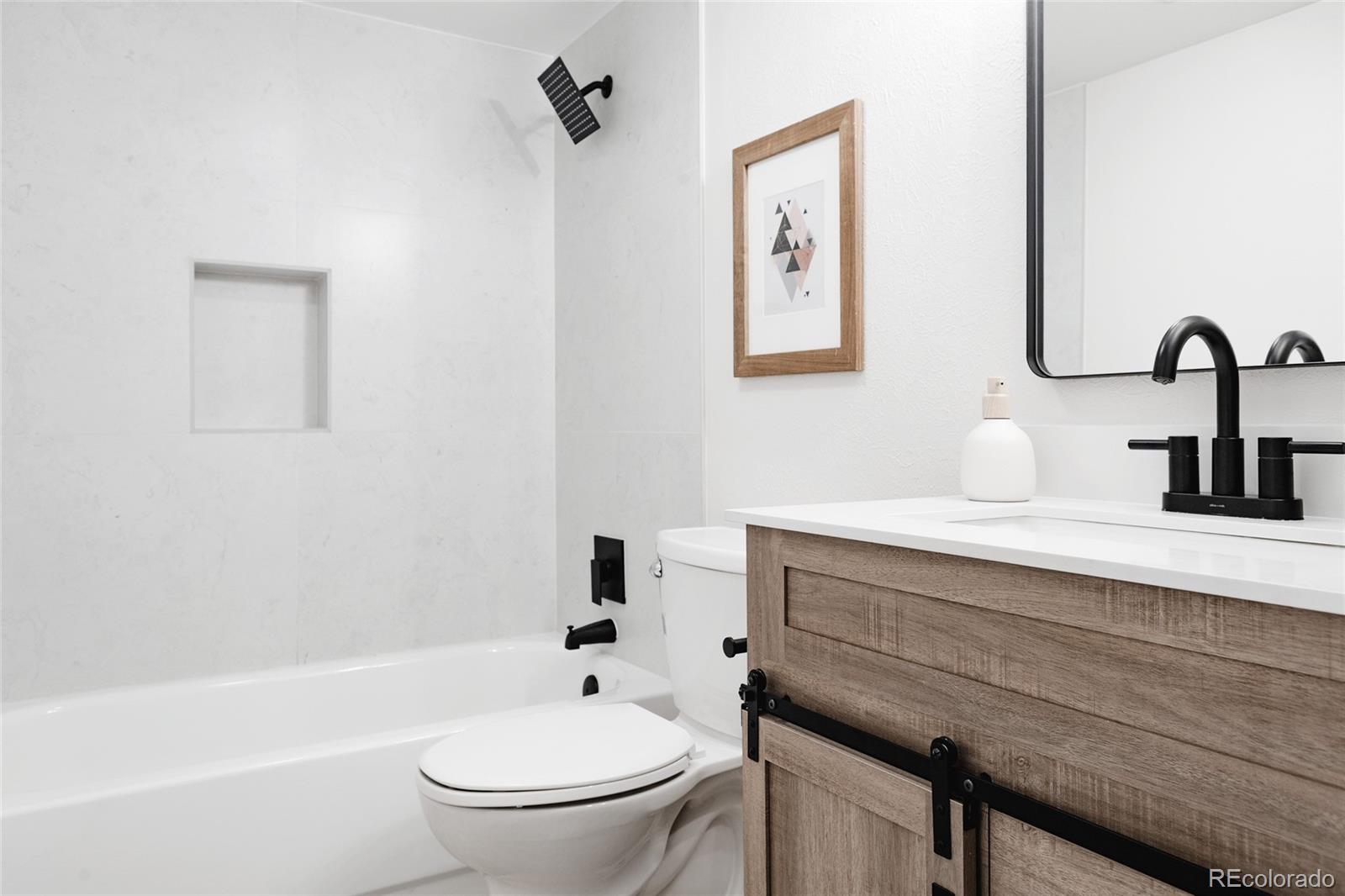 MLS Image #11 for 7395 e eastman avenue,denver, Colorado