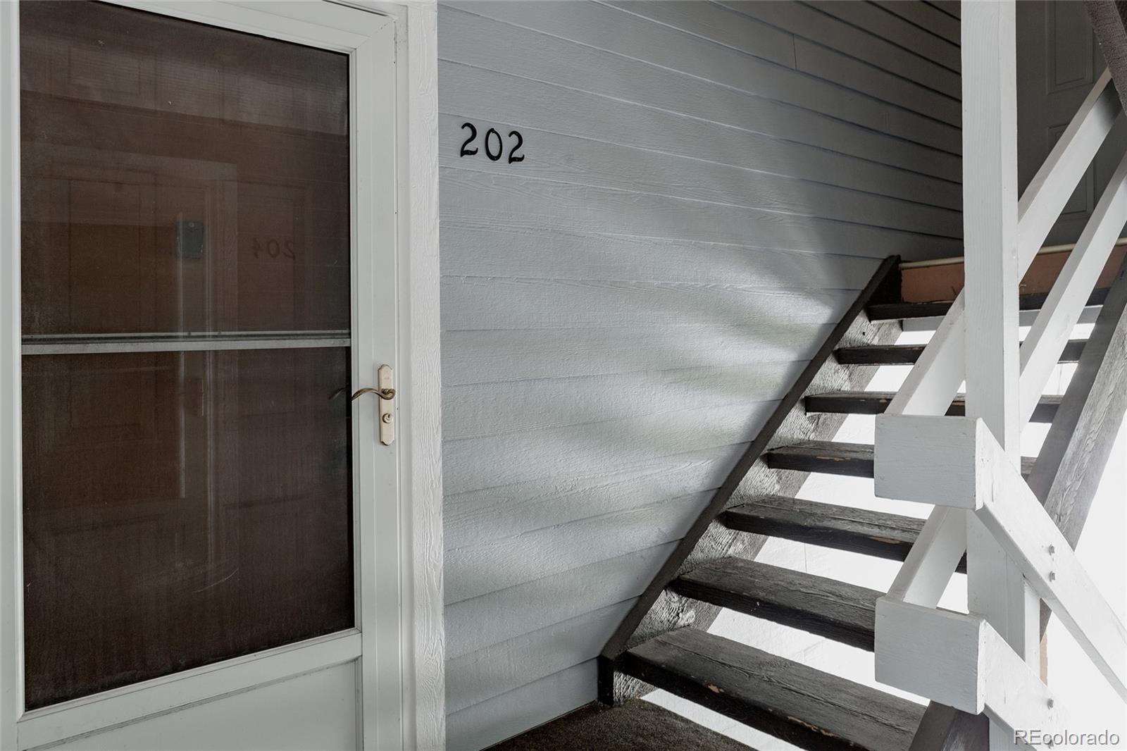 MLS Image #2 for 7395 e eastman avenue,denver, Colorado