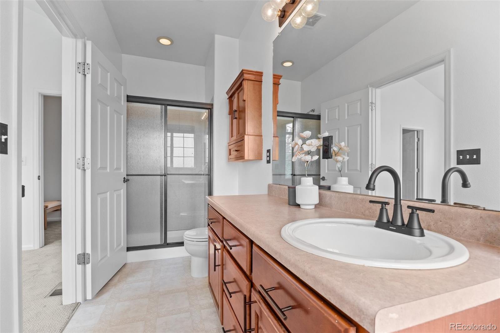 MLS Image #15 for 101  granby way b,aurora, Colorado
