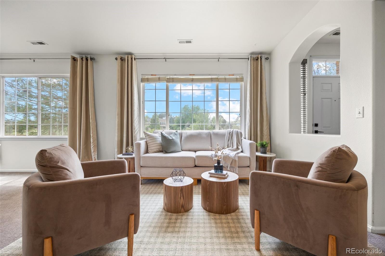 MLS Image #3 for 101  granby way b,aurora, Colorado