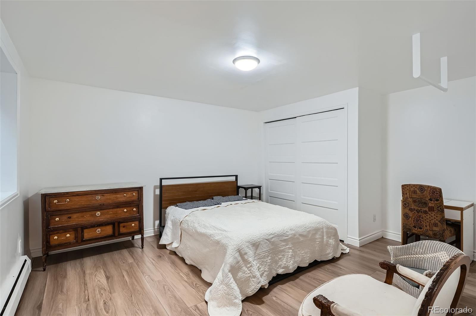 MLS Image #19 for 824 s medea way,denver, Colorado