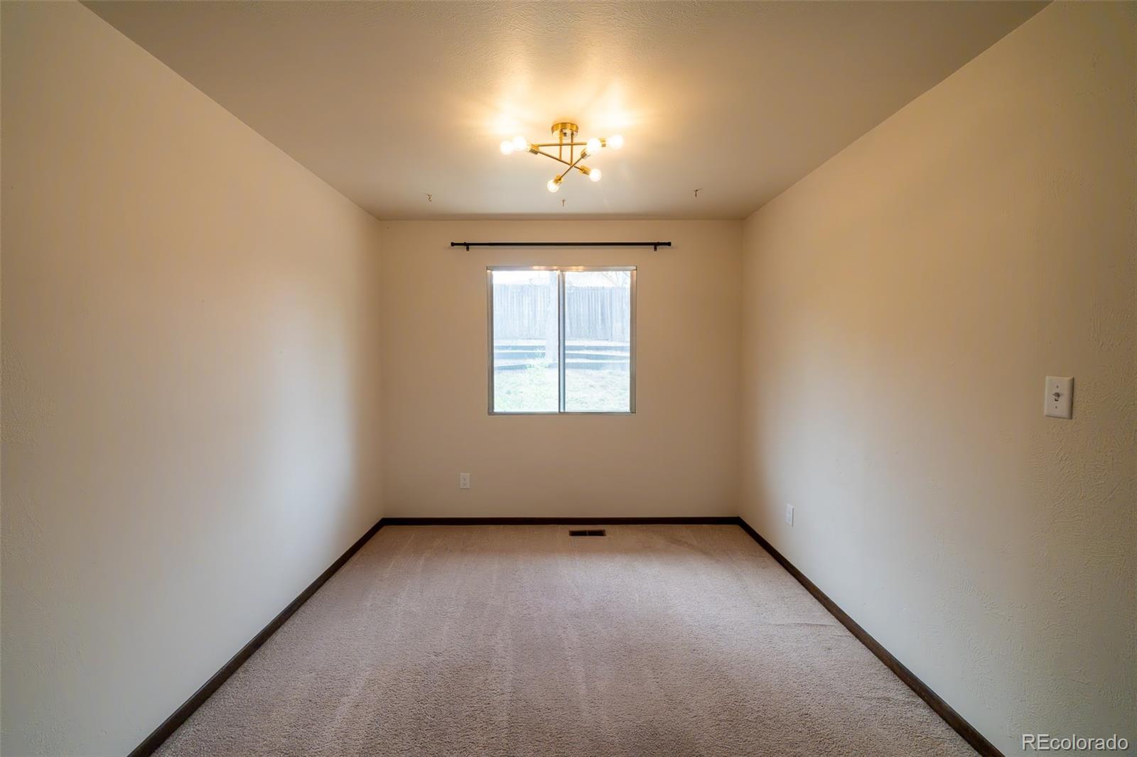MLS Image #10 for 5233  smokehouse lane,colorado springs, Colorado