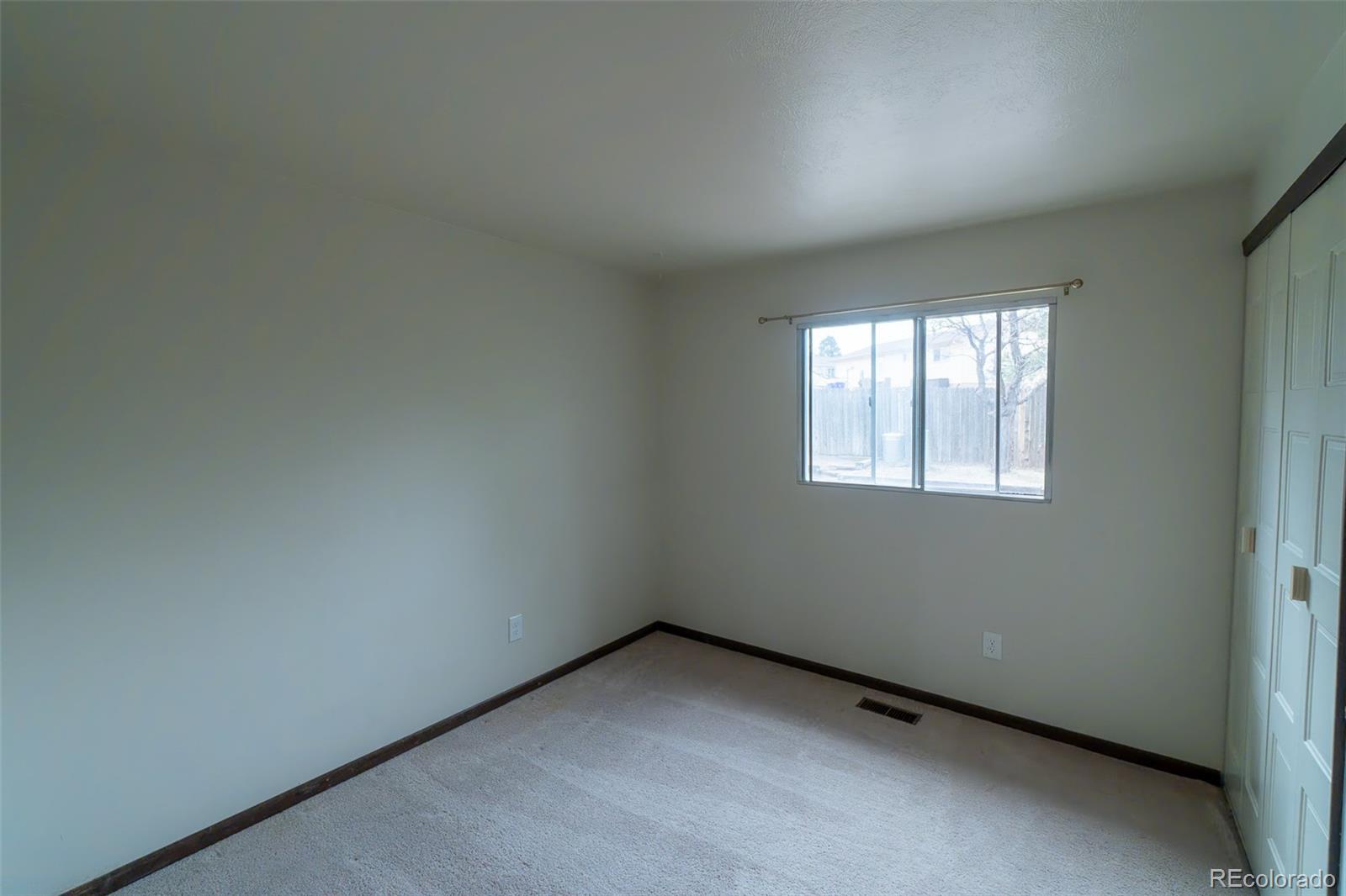 MLS Image #20 for 5233  smokehouse lane,colorado springs, Colorado
