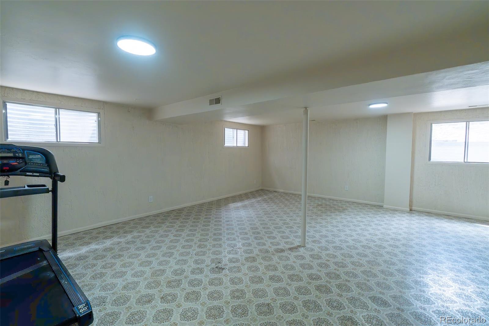 MLS Image #30 for 5233  smokehouse lane,colorado springs, Colorado