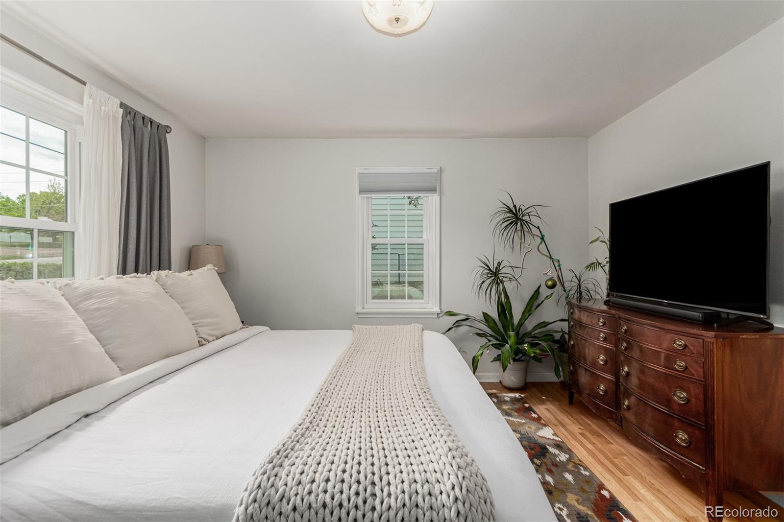 MLS Image #10 for 5979 s windermere street,littleton, Colorado