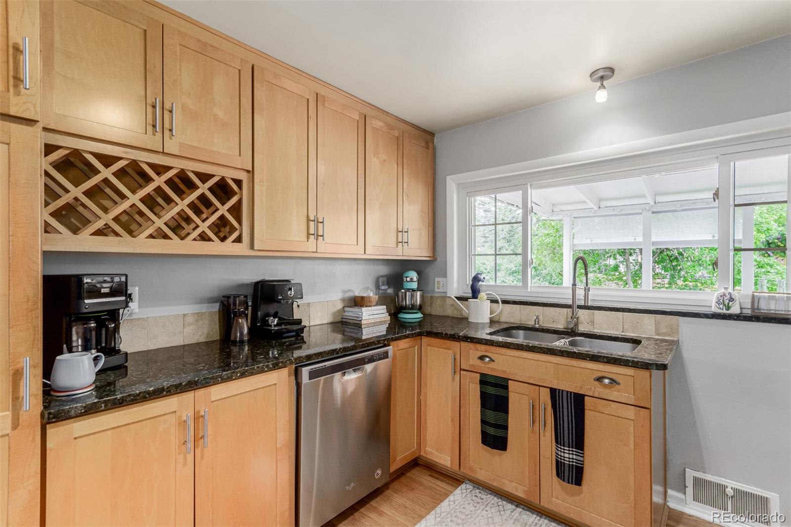 MLS Image #7 for 5979 s windermere street,littleton, Colorado