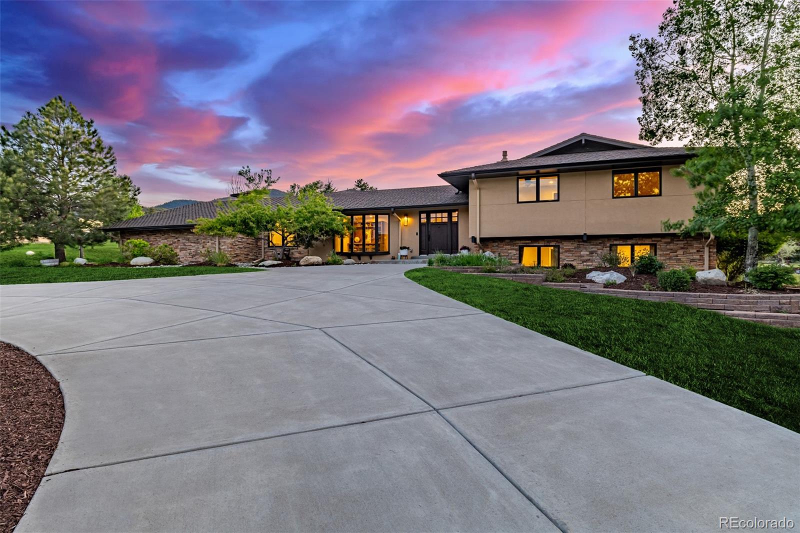 MLS Image #4 for 5727  colorow drive,morrison, Colorado