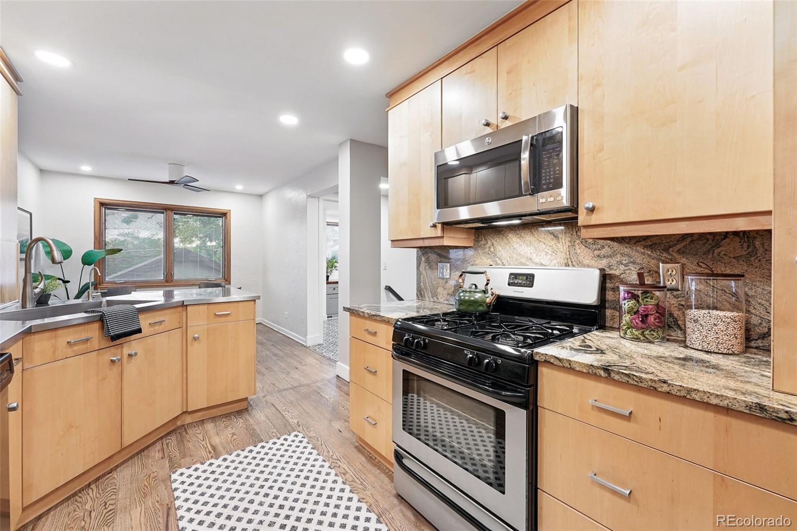 MLS Image #14 for 11 s albion street,denver, Colorado