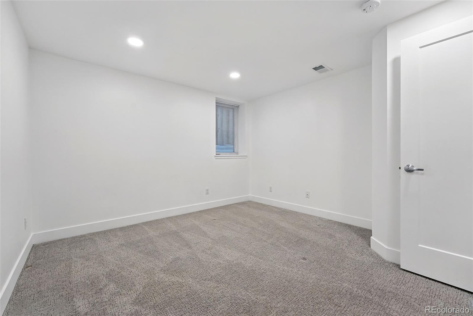MLS Image #37 for 11 s albion street,denver, Colorado
