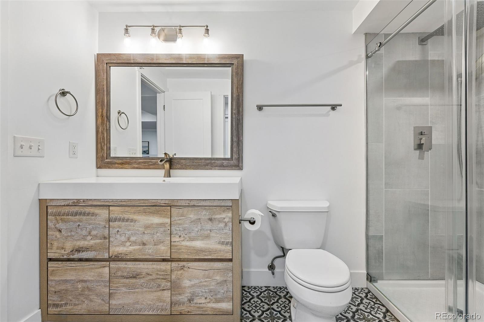 MLS Image #39 for 11 s albion street,denver, Colorado