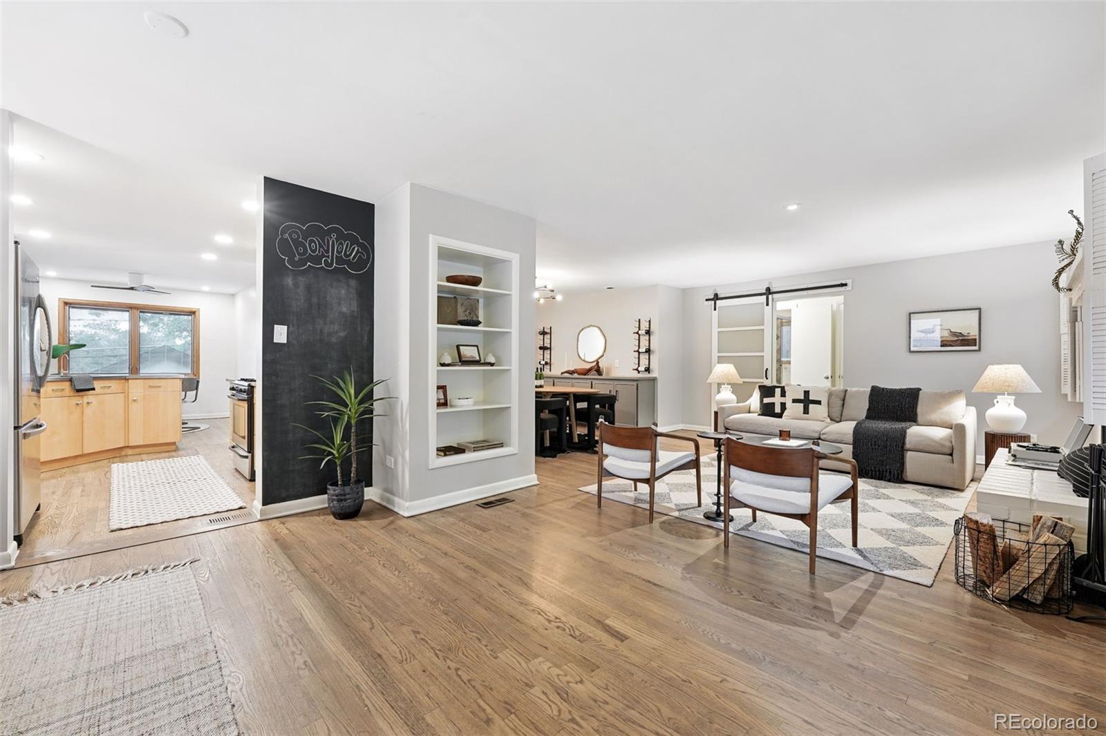 MLS Image #8 for 11 s albion street,denver, Colorado